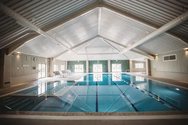 The Essex Golf & Country Club Hotel - Havuz