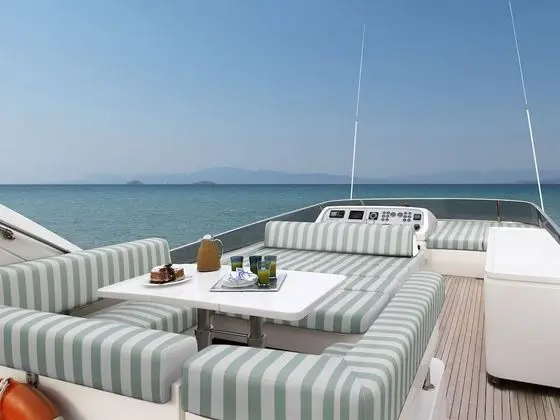 EssoEss Yacht - Floating Hotel - Exclusive use of entire Yacht - the Boat is static and does not leave port - Oda