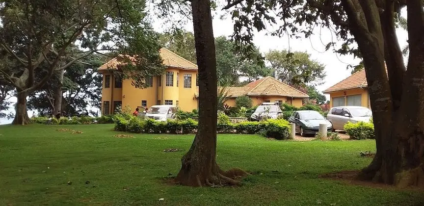 The Estate Ebwerenga