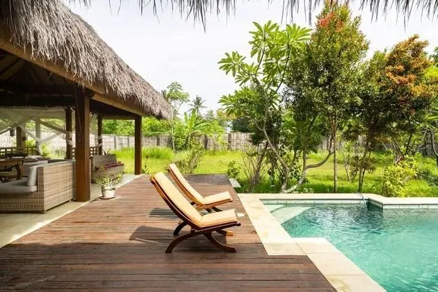 Estate-like Luxury Pool Villa in Gili Air - Havuz