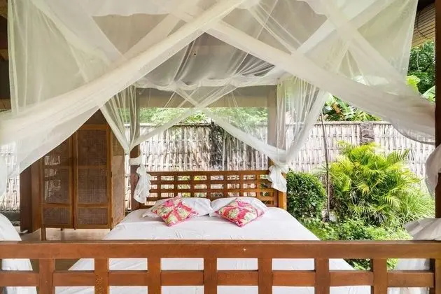Estate-like Luxury Pool Villa in Gili Air - Oda