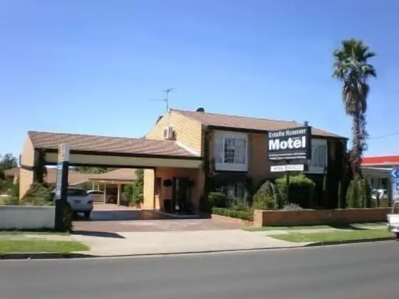Estelle Kramer Motor Inn - Lobi