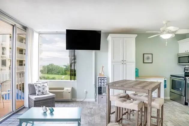 Estero Beach Beauty - Oda Düzeni