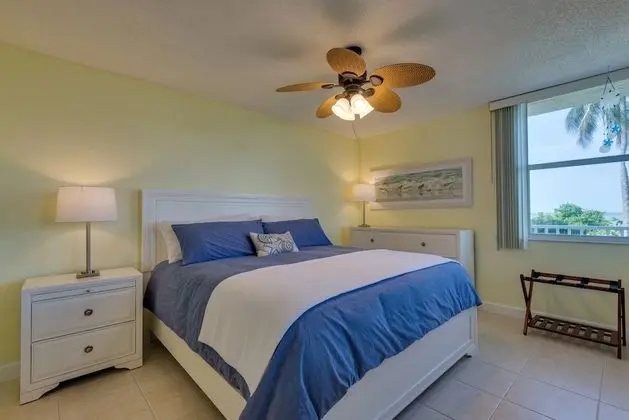 Estero Beach Bliss - Oda