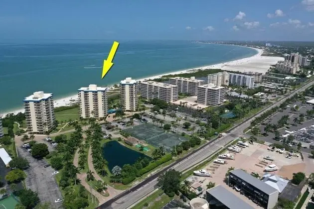 Estero Beach & Tennis 807