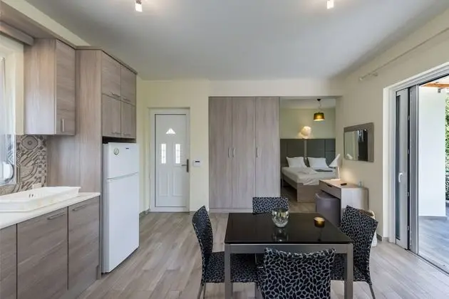 Estia, Stylish Villa a step to the Sandy Beach - İç Mekan
