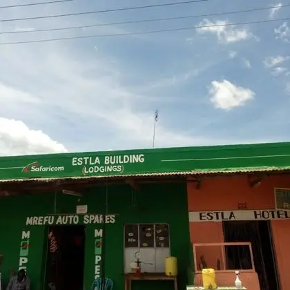 Estla Lodge