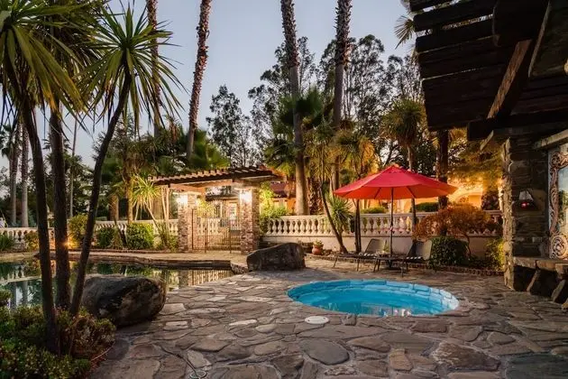 Estrella by Avantstay Secluded Spanish-style Estate on 7 Acres of Vineyards