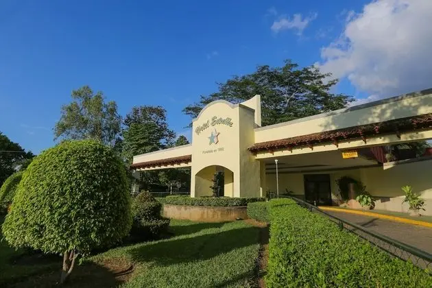 Hotel Estrella - Dış Mekan