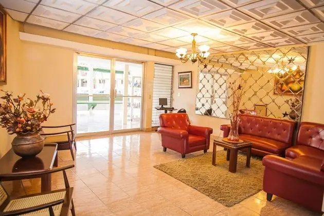 Hotel Estrella - Lobi
