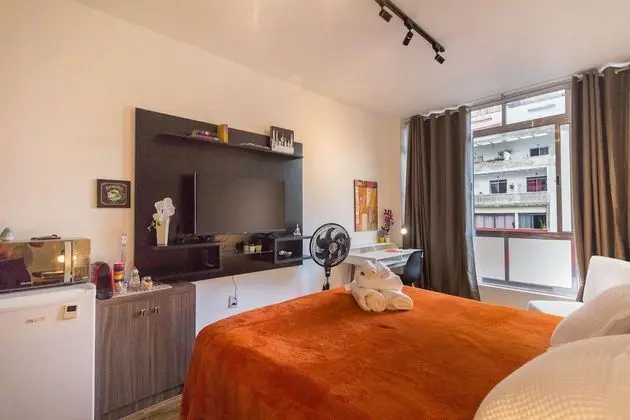 Estúdio charmoso e bem localizado