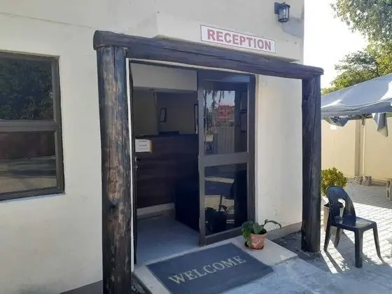 Etang Guest House
