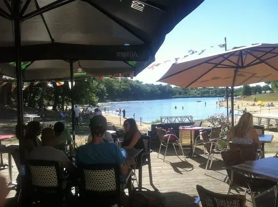 Etang Vallier Resort