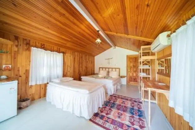 Etenna Beach Bungalows - Genel