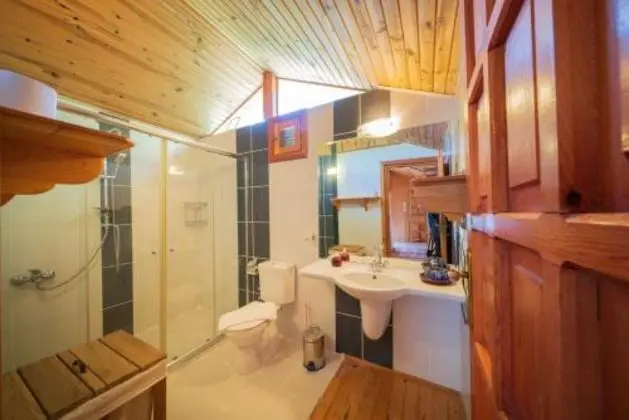 Etenna Beach Bungalows - Genel