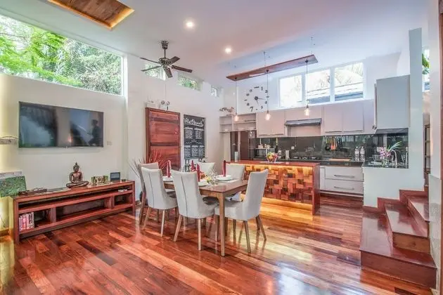Villa Eternal, Private Pool, 3 Floors & Rooftop Terrace - Yerinde Yemek