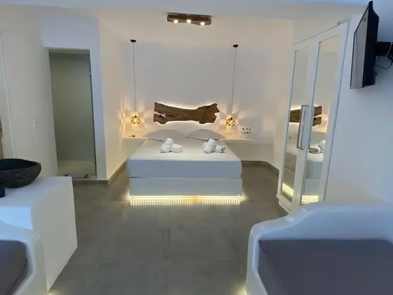 Eternal Suites - Öne Çıkan Resim