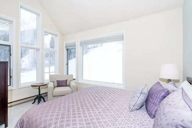 Etta Place Too 113 by Avantstay Close to Town & The Slopes! In Complex w/ Communal Pool & Hot Tub - İç Mekan