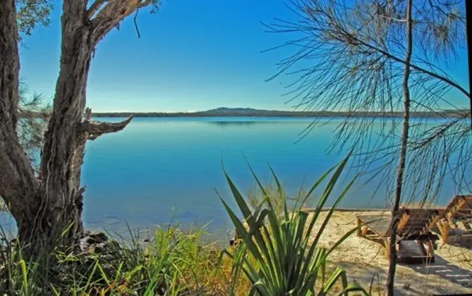 Eumarella Shores Noosa Lake Retreat