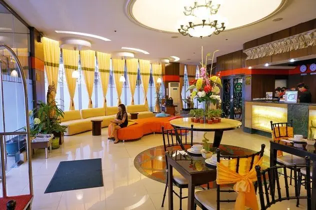 Eurotel Makati - Lobi