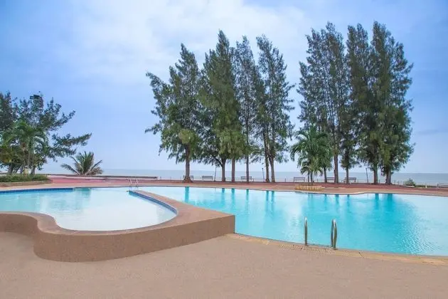 Eurasia Cha-Am Lagoon - Havuz