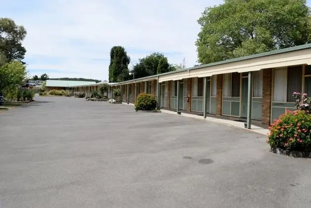 Eureka Lodge Motel - 1