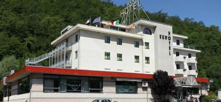 Euro Hotel - Öne Çıkan Resim