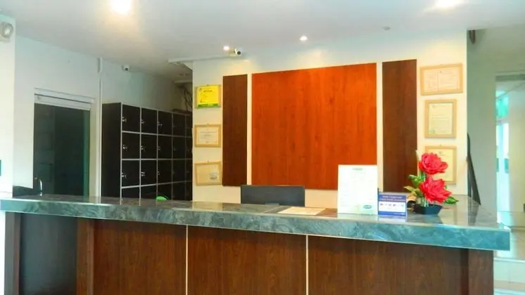 Euroasia Annex - Lobi