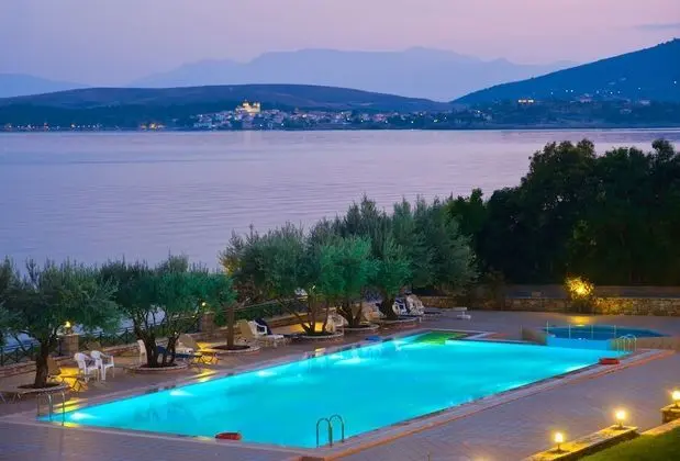 Europa Beach Hotel - Dış Mekan