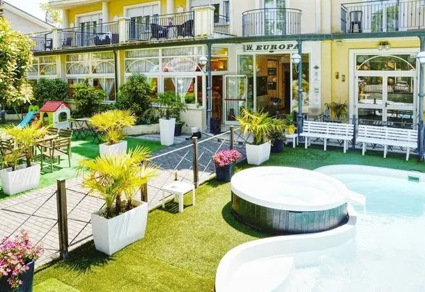 Hotel Europa Milano Marittima - Dış Mekan