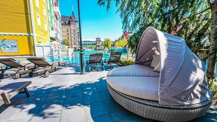 Europa-Park Freizeitpark & Erlebnis-Resort, Hotel Krønasår - Havuz