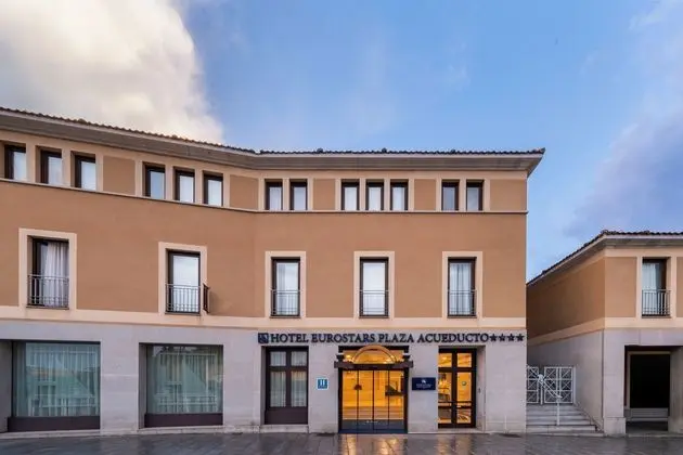 Eurostars Plaza Acueducto - Dış Mekan