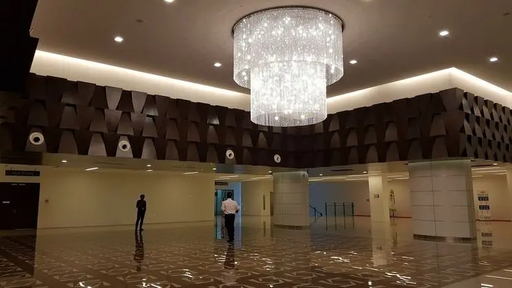 Euzmo Residences at Trefoil - Lobi