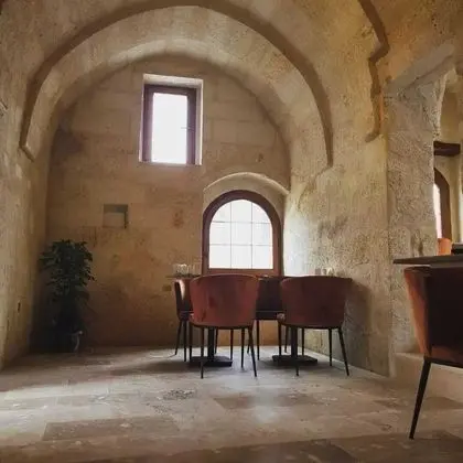 Evanthia Cave Suites - Yerinde Yemek