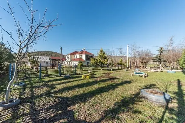 Evcek Pansiyon - Kır ve Çay Bahçesi - Bahçeler