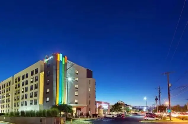 Even Hotels Rockville