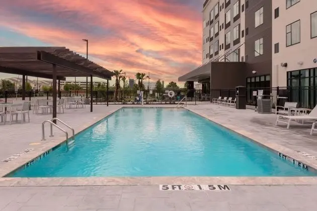 EVEN Hotel Shenandoah - The Woodlands, an IHG Hotel - Havuz