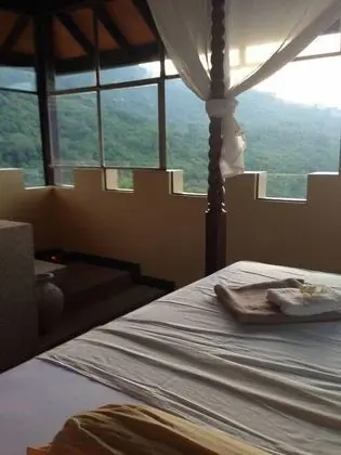 Ever Dreamed of staying in a 3 Bedroom Castle SDV044B - By Samui Dream Villas - Oda