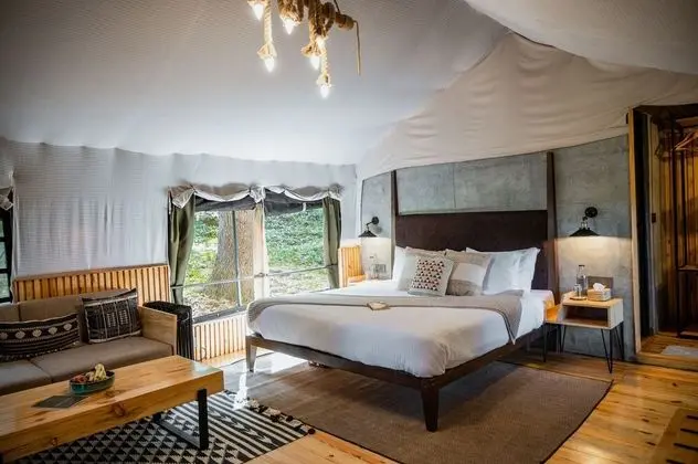 Everest Base Camps Resort, Mussoorie Luxury Cottages