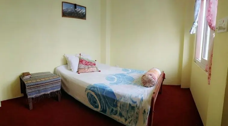 Everest Home Stay Apartment - Oda