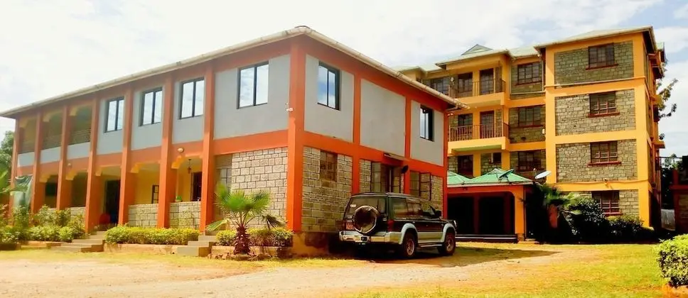 Everest House Hotel