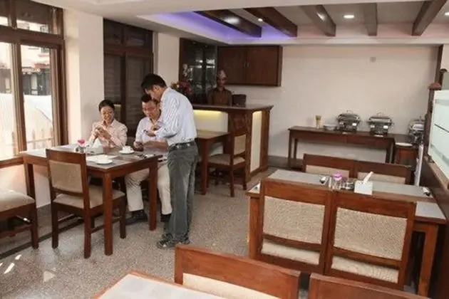 Hotel Everest Nepal - Yerinde Yemek
