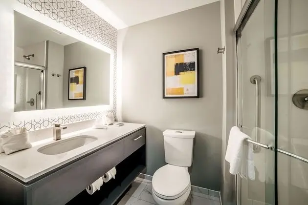 Everglades Adventures Hotel Suites by Ivey House - Banyo Tipleri