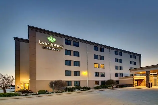 EverSpring Inn & Suites – Bismarck