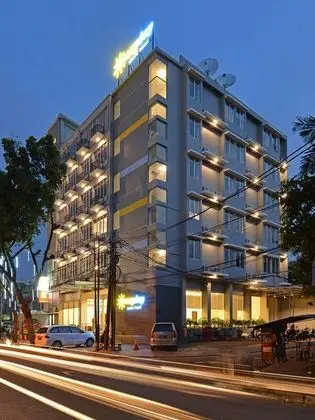 Everyday Smart Hotel Jakarta Mayestik