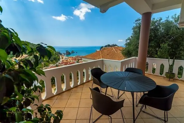 Evgenias sea view apartments