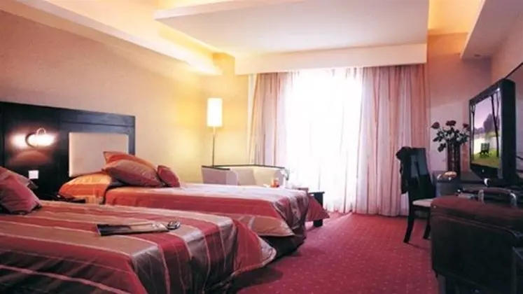 Hotel Evin Tehran