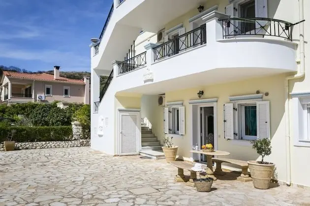 Evi's Gardens - Dış Mekan