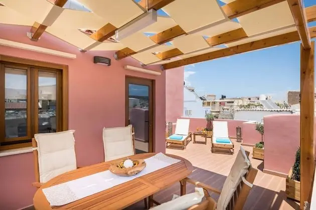 Evlimeni Suites