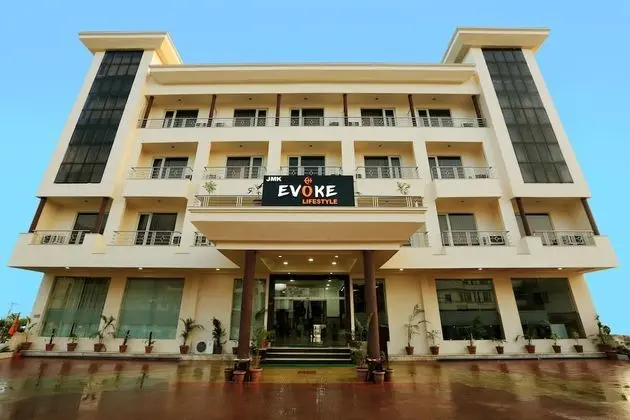 Evoke Lifestyle - Dış Mekan